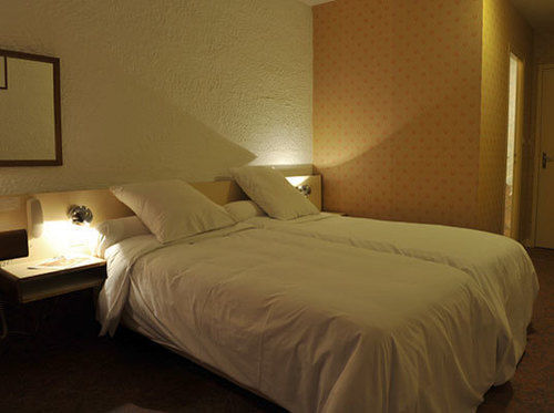 Hotel Logitel Saint-Doulchard Exteriér fotografie